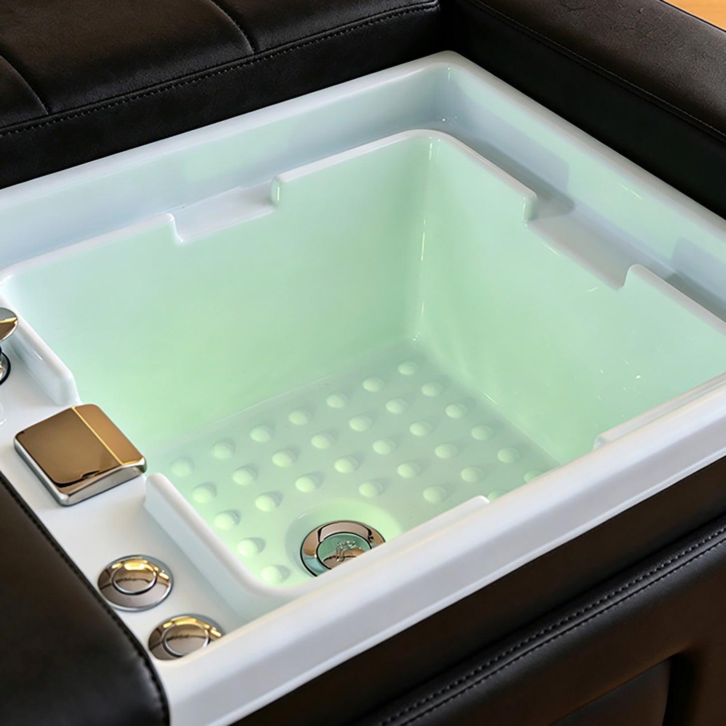 631D Electric Lifting Head Spa Bed - FRESH WATER