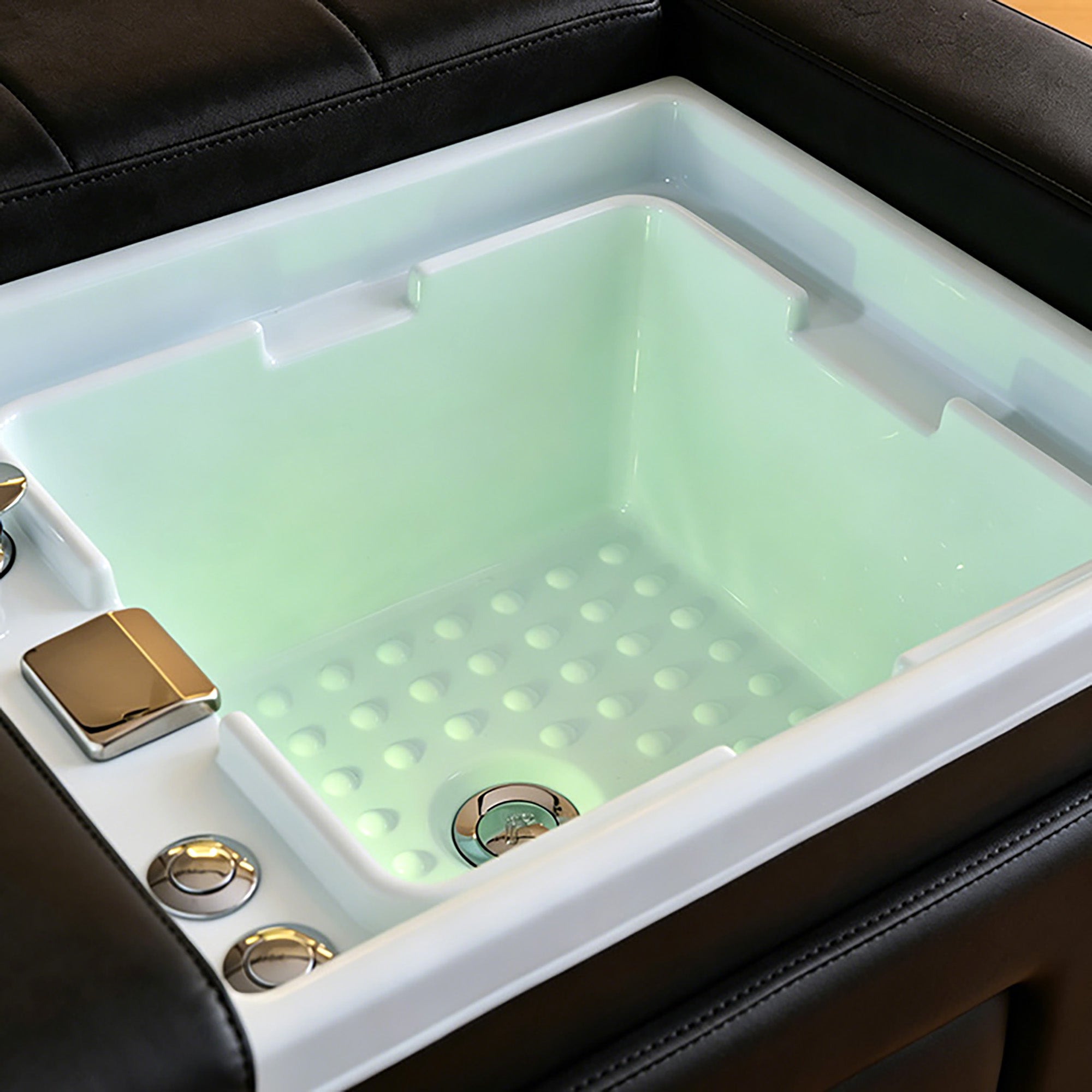 631D Electric Lifting Head Spa Bed - FRESH WATER