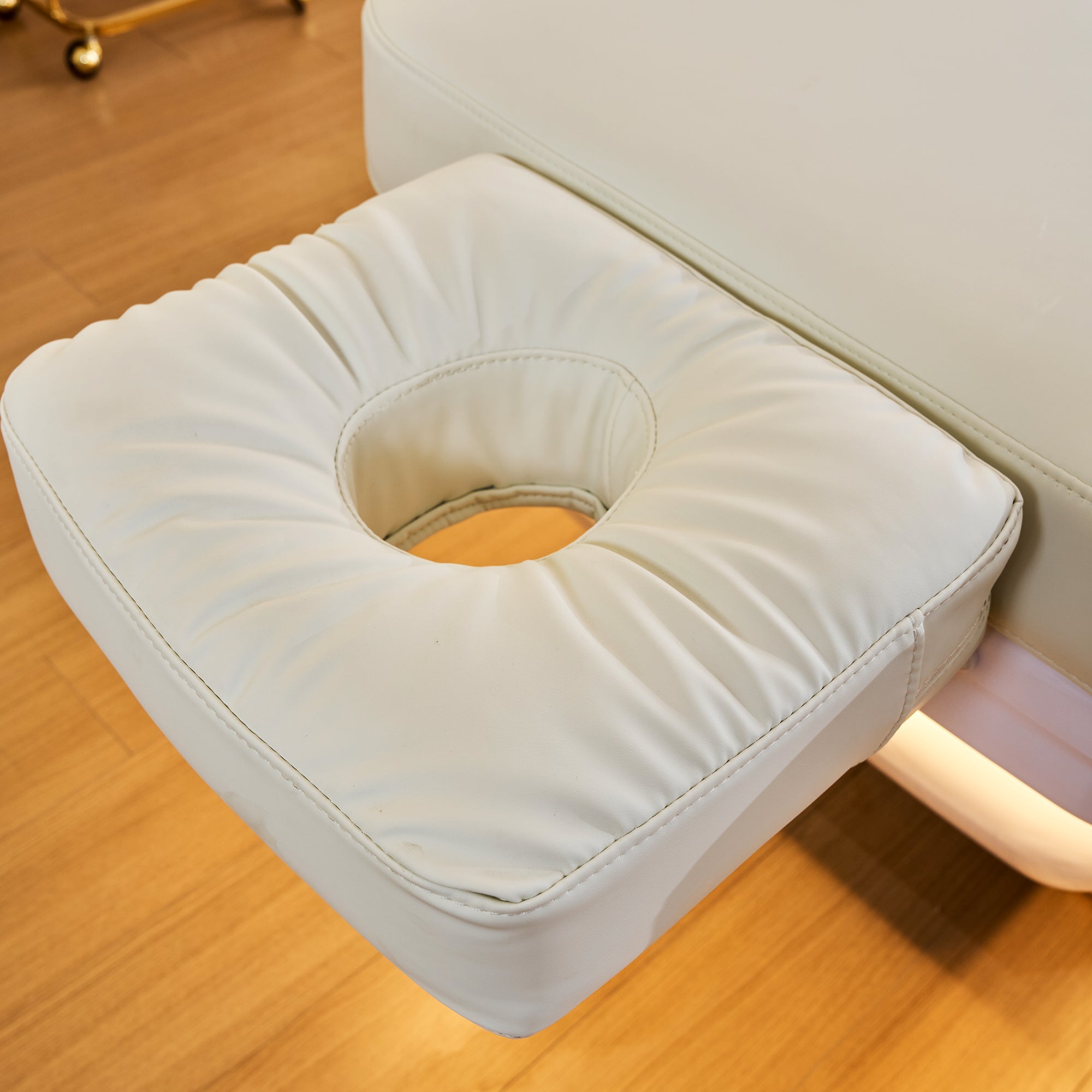 645D Fresh Water Electric Japanese Head Spa Massage Bed – Plumbed by SSW | SH Salons