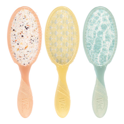 Pearlescent Aura Detangler Hair Brush | Professional Wet & Dry Detangling Brush | WET BRUSH PRO